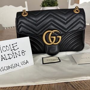 Gucci Medium Marmont